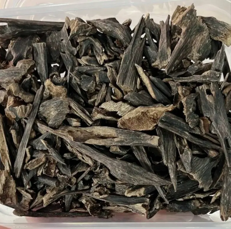 Aromatic wood chips